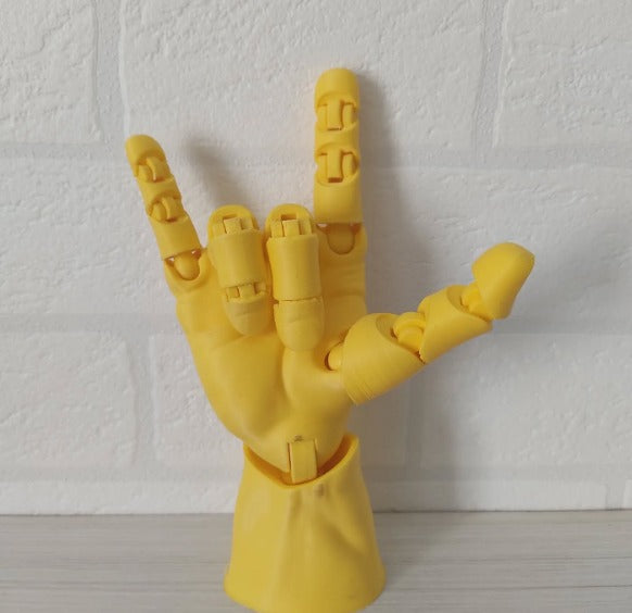 Mão Articulada 3D – Versatilidade, Estilo e Funcionalidade em Uma Só Peça